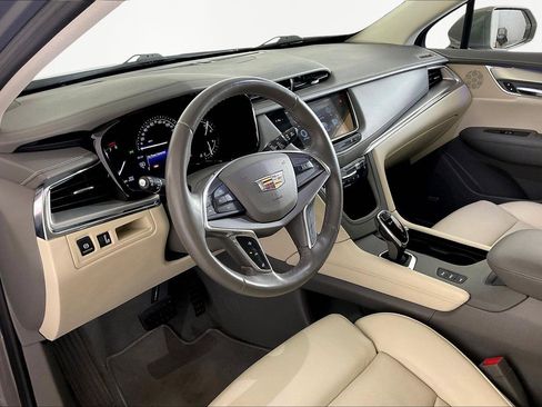 Used 2017 Cadillac XT5 Premium Luxury image 14