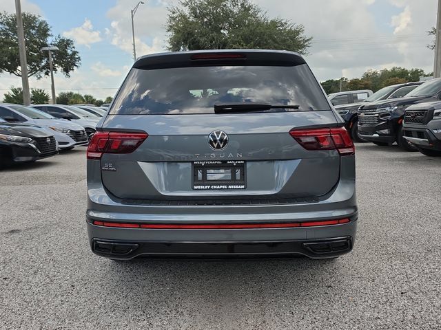 Used 2024 Volkswagen Tiguan SE R-Line FWD image 7