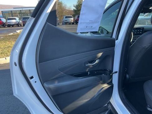 Certified 2025 Hyundai Santa Cruz SEL image 20