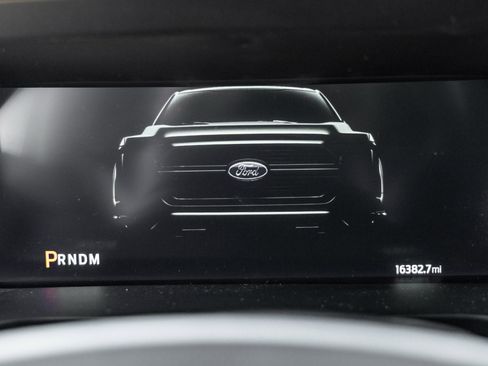 Used 2022 Ford F150 Platinum w/ Equipment Group 701A High image 25