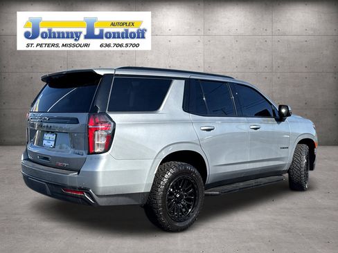 Used 2023 Chevrolet Tahoe RST w/ Luxury Package AWD/4WD image 2