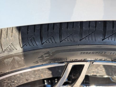 Certified 2025 Mercedes-Benz C 300 4MATIC Sedan image 11