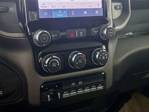 New 2026 RAM 5500 Tradesman w/ Chrome Appearance Group AWD/4WD image 15