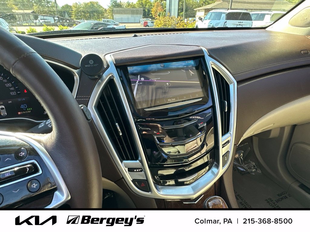 Used 2015 Cadillac SRX Luxury w/ Driver Awareness Package FWD image 21