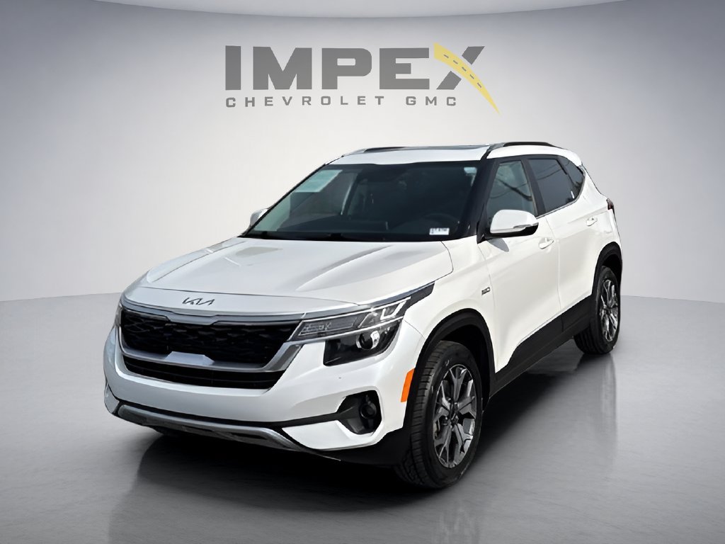 Used 2023 Kia Seltos EX AWD/4WD image 1
