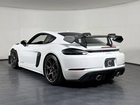 Used 2025 Porsche 718 Cayman GT4 RS RWD image 3