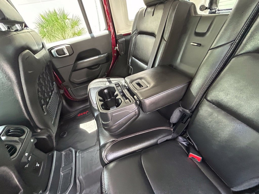Used 2022 Jeep Wrangler Unlimited Rubicon w/ Trailer Tow Package AWD/4WD image 50
