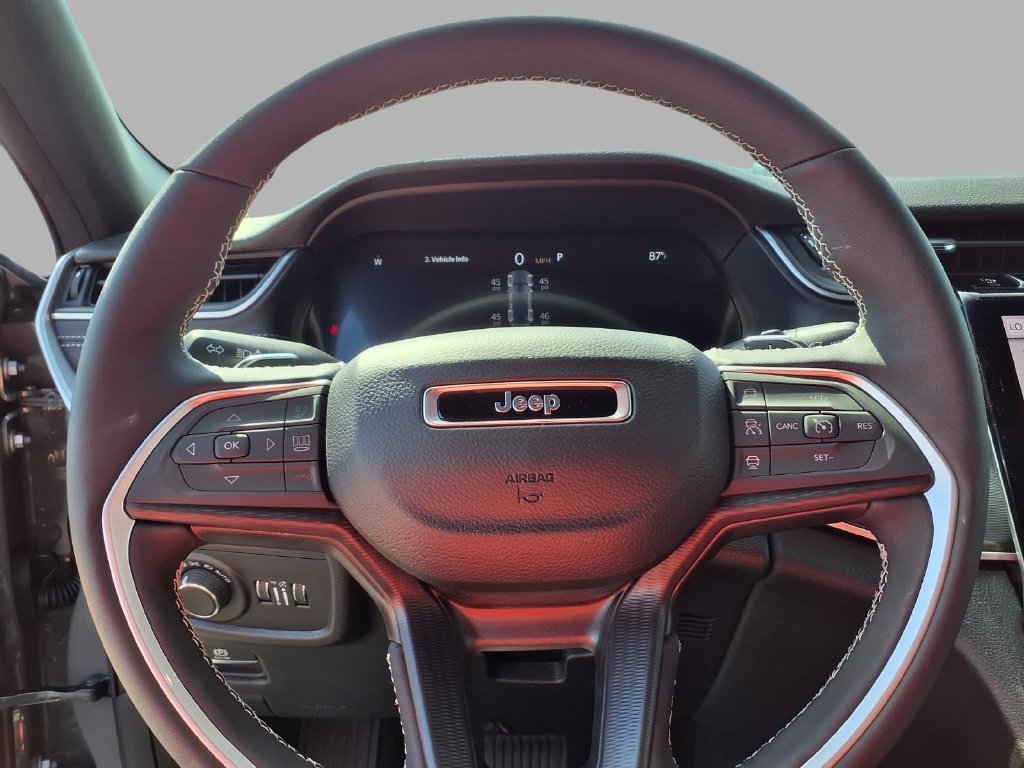 New 2027 Jeep Grand Cherokee Laredo X AWD/4WD image 11