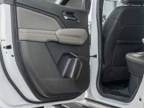 New 2026 Chevrolet Colorado ZR2 w/ Technology Package image 40