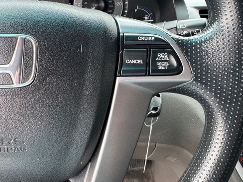 Used 2012 Honda Odyssey EX image 22