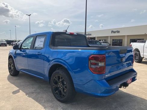 New 2026 Ford Maverick Lobo image 5