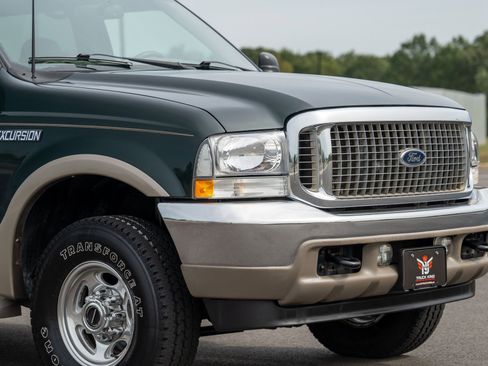 Used 2002 Ford Excursion Limited image 17