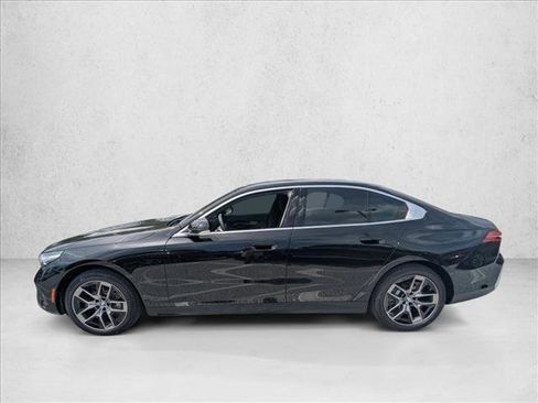 New 2026 BMW 530i RWD image 5