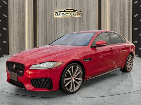 Used 2018 Jaguar XF S image 5