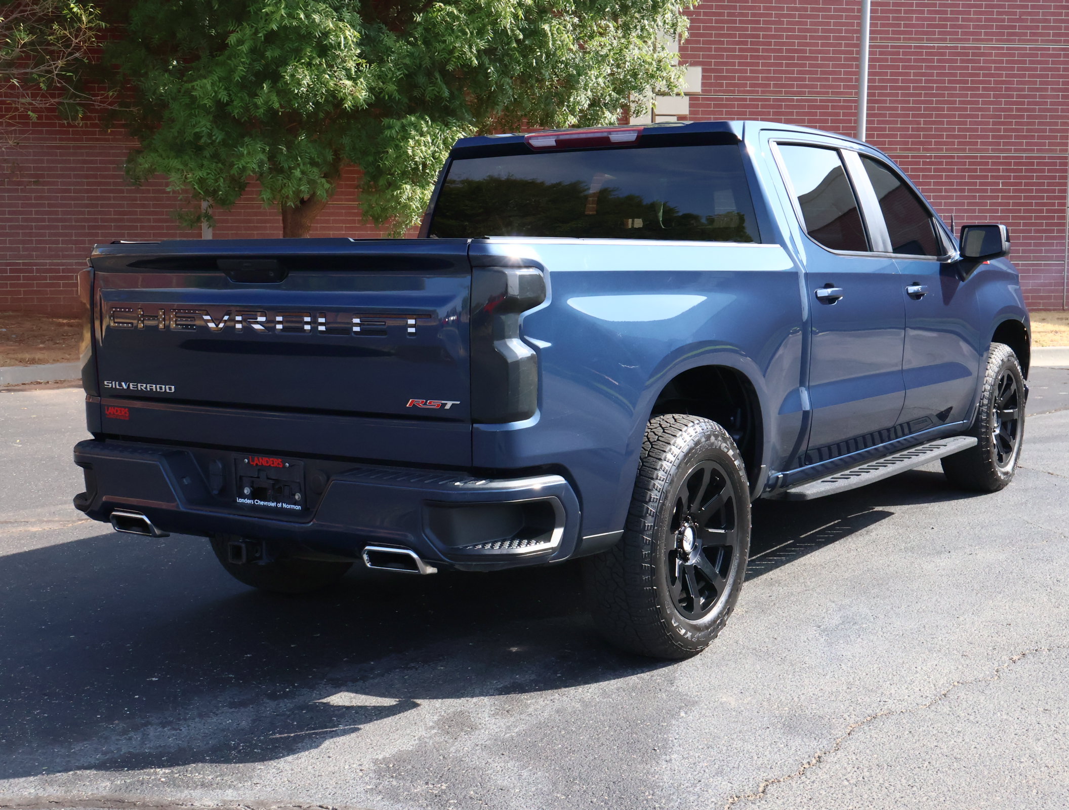 Used 2022 Chevrolet Silverado 1500 RST w/ Z71 Off-Road Package AWD/4WD image 30
