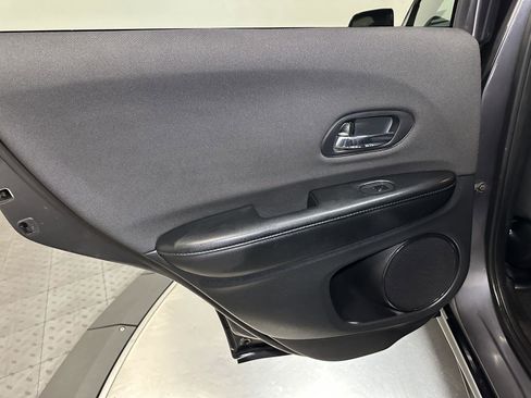 Used 2022 Honda HR-V Sport image 29