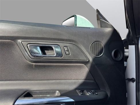 Used 2020 Ford Mustang GT w/ Equipment Group 301A image 32