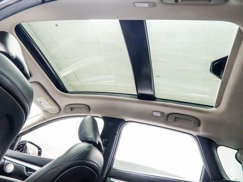 Used 2019 INFINITI QX50 Essential w/ Premium Heat Package image 42