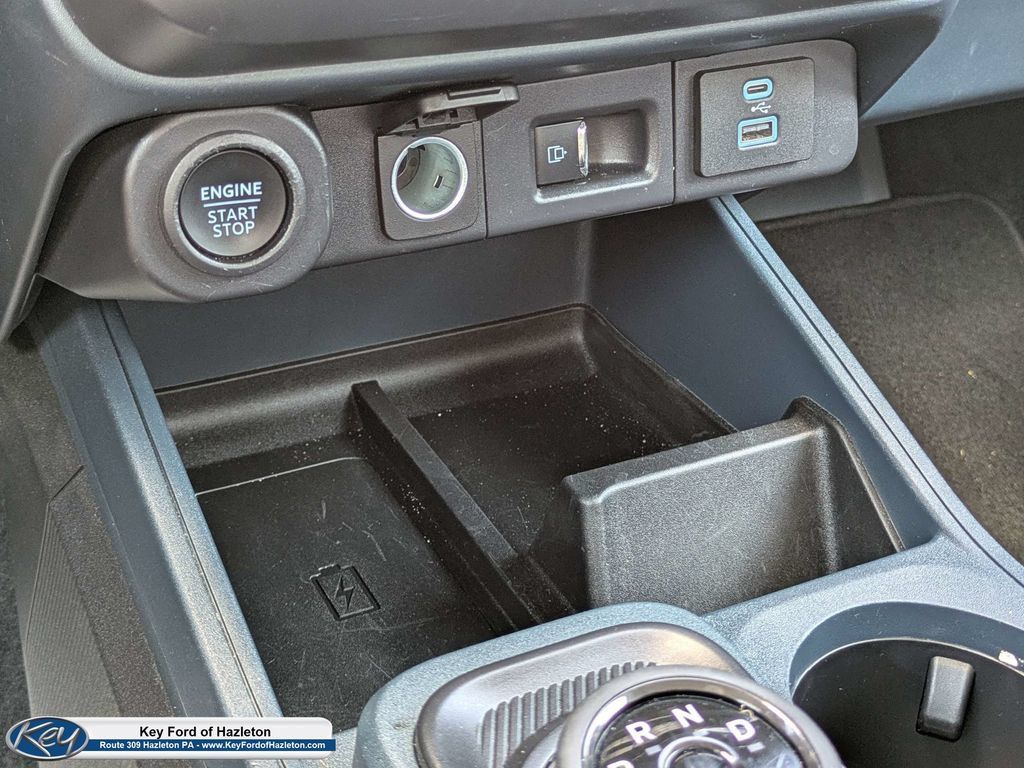 Used 2024 Ford Maverick Lariat w/ Black Appearance Package FWD image 23