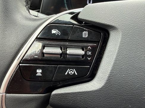 Used 2024 Kia Niro EX FWD image 32