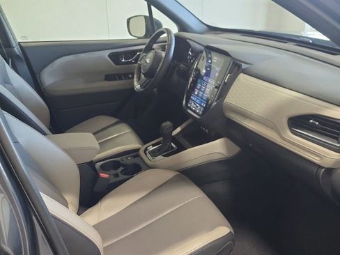 Used 2025 Subaru Forester Limited AWD/4WD image 12
