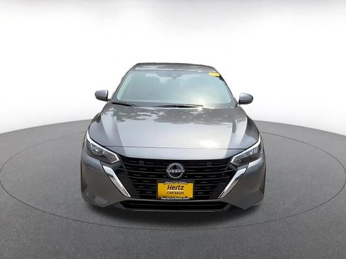Used 2025 Nissan Sentra SV FWD image 4