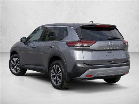 Used 2021 Nissan Rogue SV FWD image 5