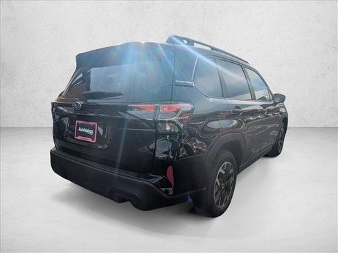Used 2026 Subaru Forester Premium w/ Base/Premium Package AWD/4WD image 5