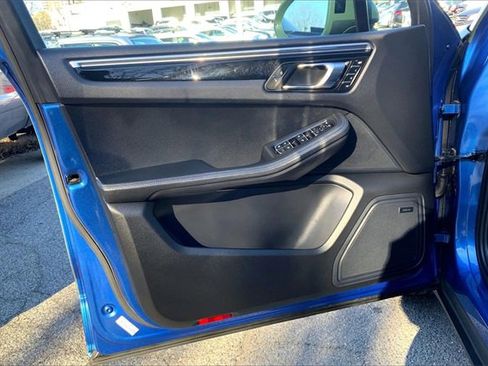 Used 2015 Porsche Macan S image 17