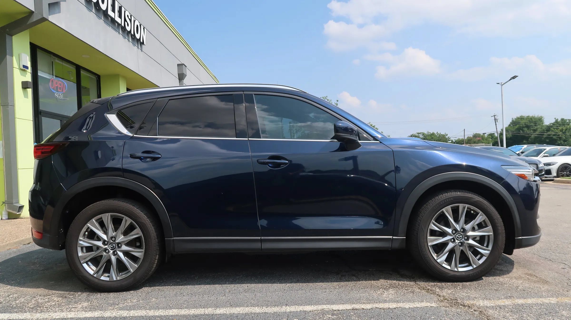 Used 2021 MAZDA CX-5 Signature AWD/4WD image 7
