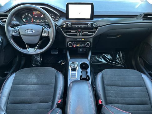 Certified 2022 Ford Escape SEL w/ SEL Stealth AWD Package image 14