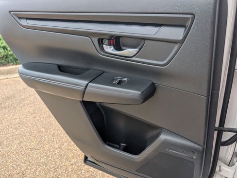 Used 2024 Honda CR-V EX image 29