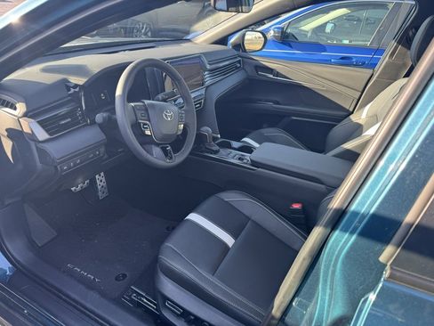 Certified 2025 Toyota Camry SE image 14