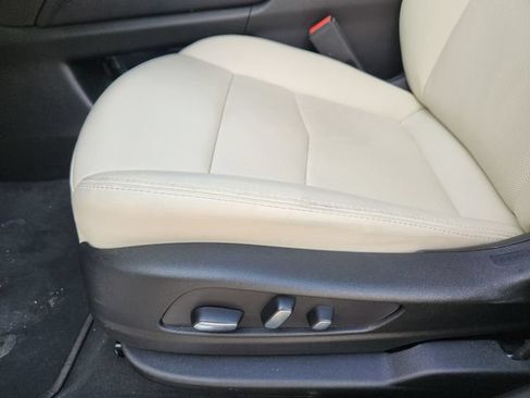 New 2025 Cadillac XT5 Sportv w/ Technology Package AWD/4WD image 11