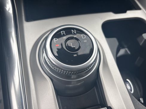 Used 2022 Ford Explorer XLT w/ Equipment Group 202A image 23