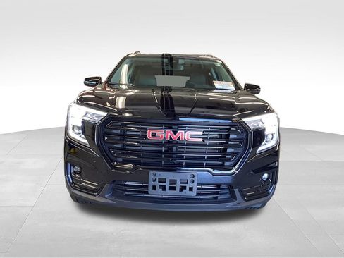 Used 2024 GMC Terrain SLT w/ Elevation Edition AWD/4WD image 5