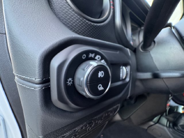 Used 2026 Jeep Gladiator Rubicon AWD/4WD image 6