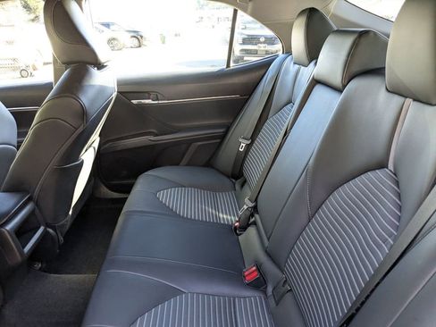 Used 2021 Toyota Camry SE w/ Convenience Package image 24