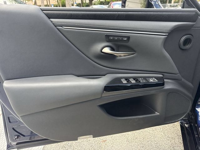 Certified 2024 Lexus ES 350 w/ Premium Package FWD image 13