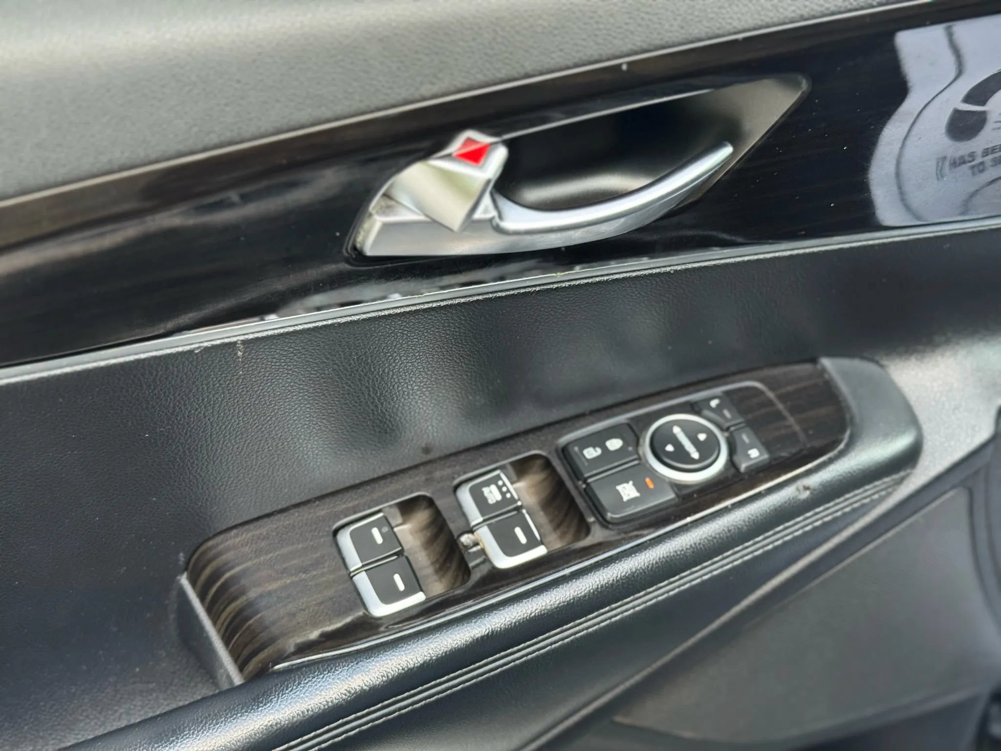 Used 2019 Kia Sorento L FWD image 10