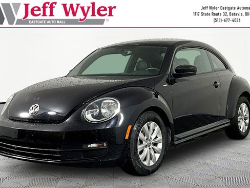 Used 2016 Volkswagen Beetle 1.8T Classic FWD image 1