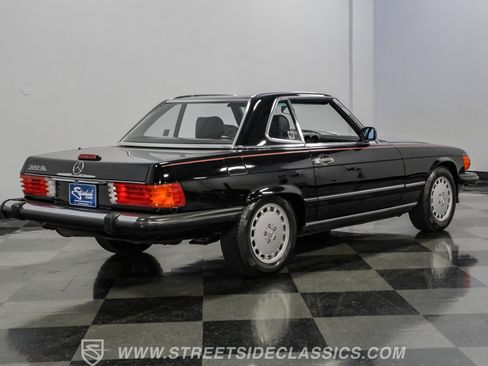 Used 1989 Mercedes-Benz 560 SL image 11