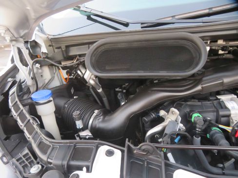 Used 2024 Ford Transit 350 XLT image 54