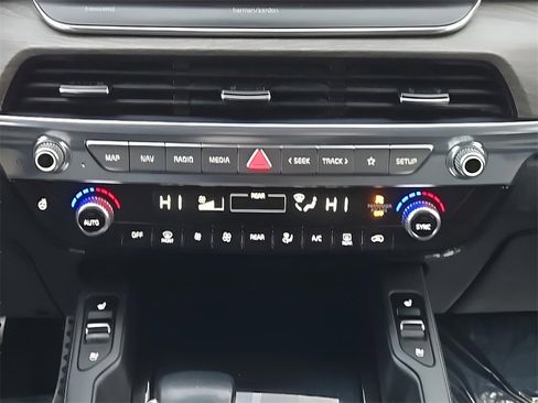 Used 2022 Kia Telluride SX image 23