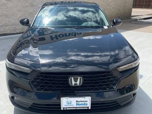 Used 2024 Honda Accord LX image 3