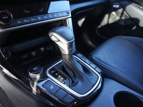 Used 2023 Kia Seltos SX image 52