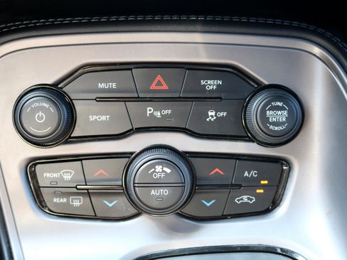 Used 2023 Dodge Challenger R/T w/ Blacktop Package image 26