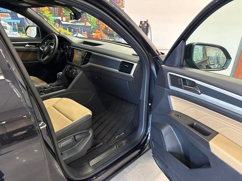 Used 2022 Volkswagen Atlas Cross Sport SE AWD/4WD image 52