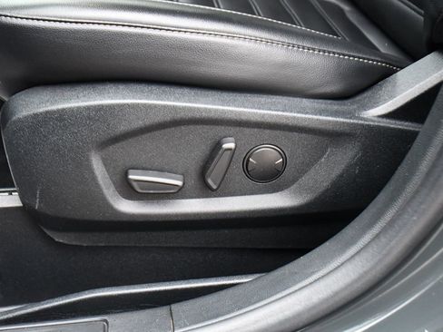 Used 2021 Ford Edge SEL w/ Convenience Package image 14