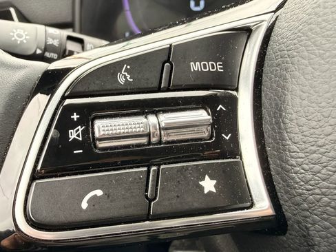 Used 2025 Kia Seltos S image 18